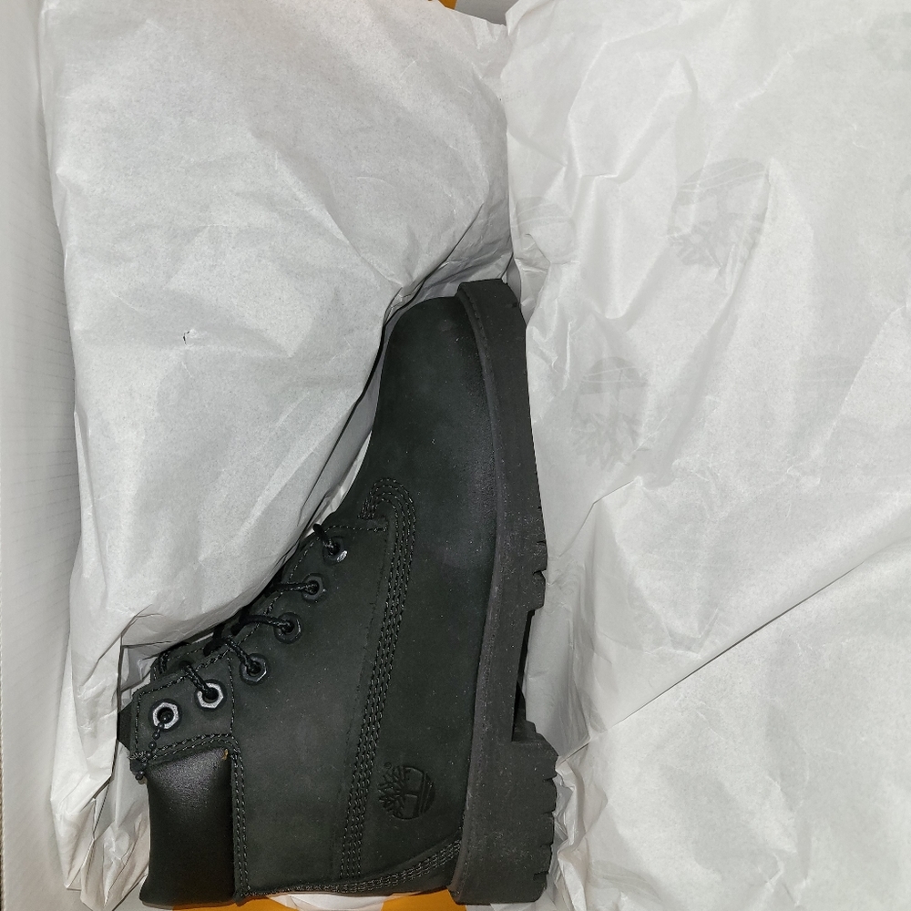 Timberland Boots - Picture 5 of 6